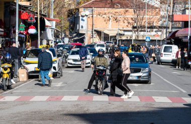 Tiran, Arnavutluk ve 10 Aralık 2024 'te kentsel trafik kaosu