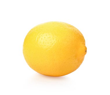 Sarı limon beyaz arkaplanda izole