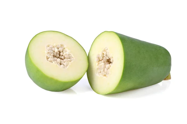 Vágás Fele Zöld Papaya Izolált Fehér Háttér — Stock Fotó