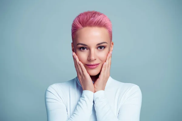 Idealisk Skönhet Kvinna Reklam Permanent Make Pulver Läppar Ögon Ögonbryn — Stockfoto