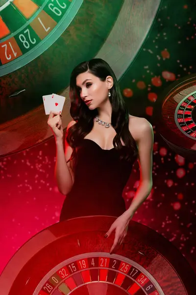 Vertical Creativo Collage Imagen Atractivo Sexy Joven Casino Retención Tarjetas —  Fotos de Stock