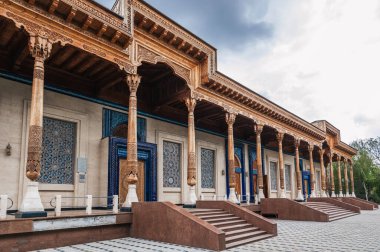 Özbekistan, Taşkent 'teki Siyasi Baskı Mağdurları Müzesi cephesi