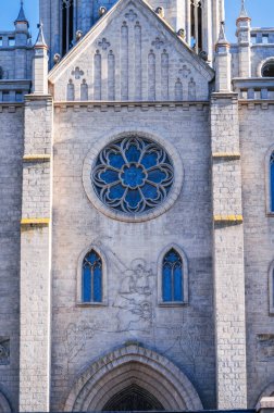 Özbekistan 'daki Taşkent' te eski bir İsa 'nın Kutsal Kalbi Katedrali. Katolik Kilisesi cephesi