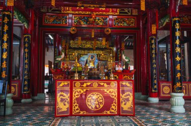 Asya 'nın Hoi An kentindeki Hoi Quan Phuoc Kien pagoda' da antik bir Asya Budist tapınağı. Hoi An, Vietnam - 12 Eylül 2024