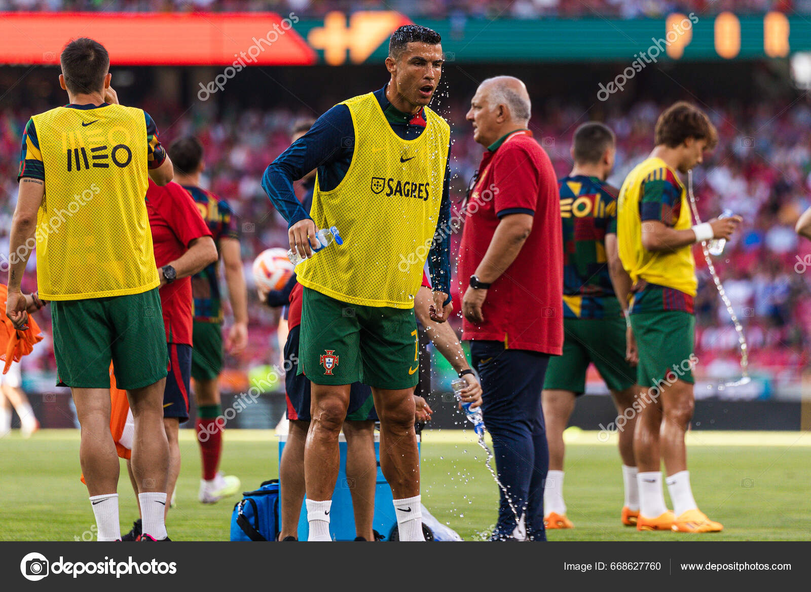 Cristiano Ronaldo Warming Uefa Euro 2024 Qualification Game National