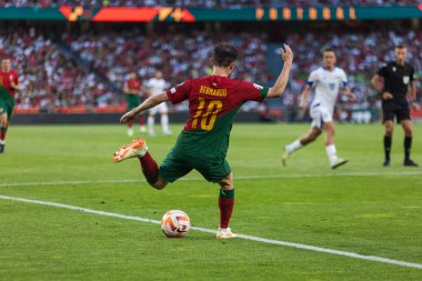Portekiz ve Bosna-Hersek milli takımları arasında Estadio Da Luz, Lizbon, Portekiz 'de oynanan UEFA Euro 2024 ön eleme maçında Bernardo Silva. (Maciej Rogowski)