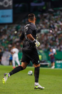 Antonio Adan, Trofeu Cinco Violinos maçında Sporting CP ve Villarreal CF arasında Lizbon, Estadio Jose Alvalade 'de oynanan dostça bir maçtı. (Maciej Rogowski)