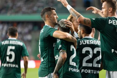 PKO BP Ekstraklasa 2023 / 24 maçında Marshall Jozef Pilsudski 'nin Polonya' daki Legia, Varşova Belediye Stadyumu 'nda Legia Warszawa ve LKS Lodz arasında oynanan maçın taraftarları. (Maciej Rogowski)
