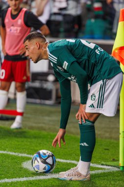 Yuri Ribeiro PKO BP Ekstraklasa 2023 / 24 maçında Legia Warszawa ve LKS Lodz arasında Marshall Jozef Plisudski 'nin Legia, Varşova, Polonya Belediye Stadyumu' nda. (Maciej Rogowski)