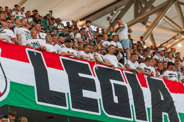 在Legia Warszawa和Lks Lodz之间的Pko Ekstraklasa 2023 24比赛期间 球迷们在波兰华沙Legia的Marshall Jozef Pilsudski市体育场观看了比赛 Maciej — 图库照片