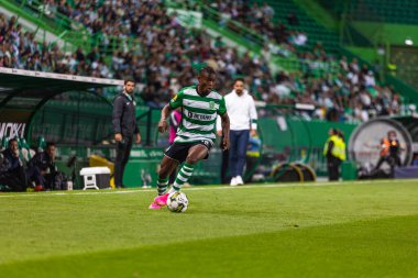 Portekiz Ligi 2022 / 23 maçında Estadio Jose Alvalade, Lizbon 'da Sporting CP ve CS Maritimo arasında Issahaku Fatawu. (Maciej Rogowski)