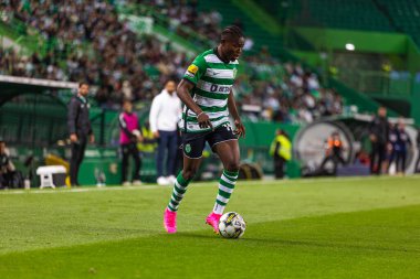 Portekiz Ligi 2022 / 23 maçında Estadio Jose Alvalade, Lizbon 'da Sporting CP ve CS Maritimo arasında Issahaku Fatawu. (Maciej Rogowski)