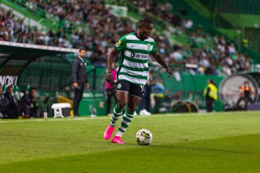 Portekiz Ligi 2022 / 23 maçında Estadio Jose Alvalade, Lizbon 'da Sporting CP ve CS Maritimo arasında Issahaku Fatawu. (Maciej Rogowski)