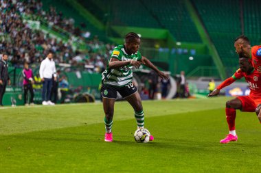 Portekiz Ligi 2022 / 23 maçında Estadio Jose Alvalade, Lizbon 'da Sporting CP ve CS Maritimo arasında Issahaku Fatawu. (Maciej Rogowski)