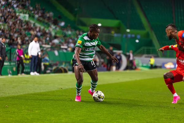Portekiz Ligi 2022 / 23 maçında Estadio Jose Alvalade, Lizbon 'da Sporting CP ve CS Maritimo arasında Issahaku Fatawu. (Maciej Rogowski)