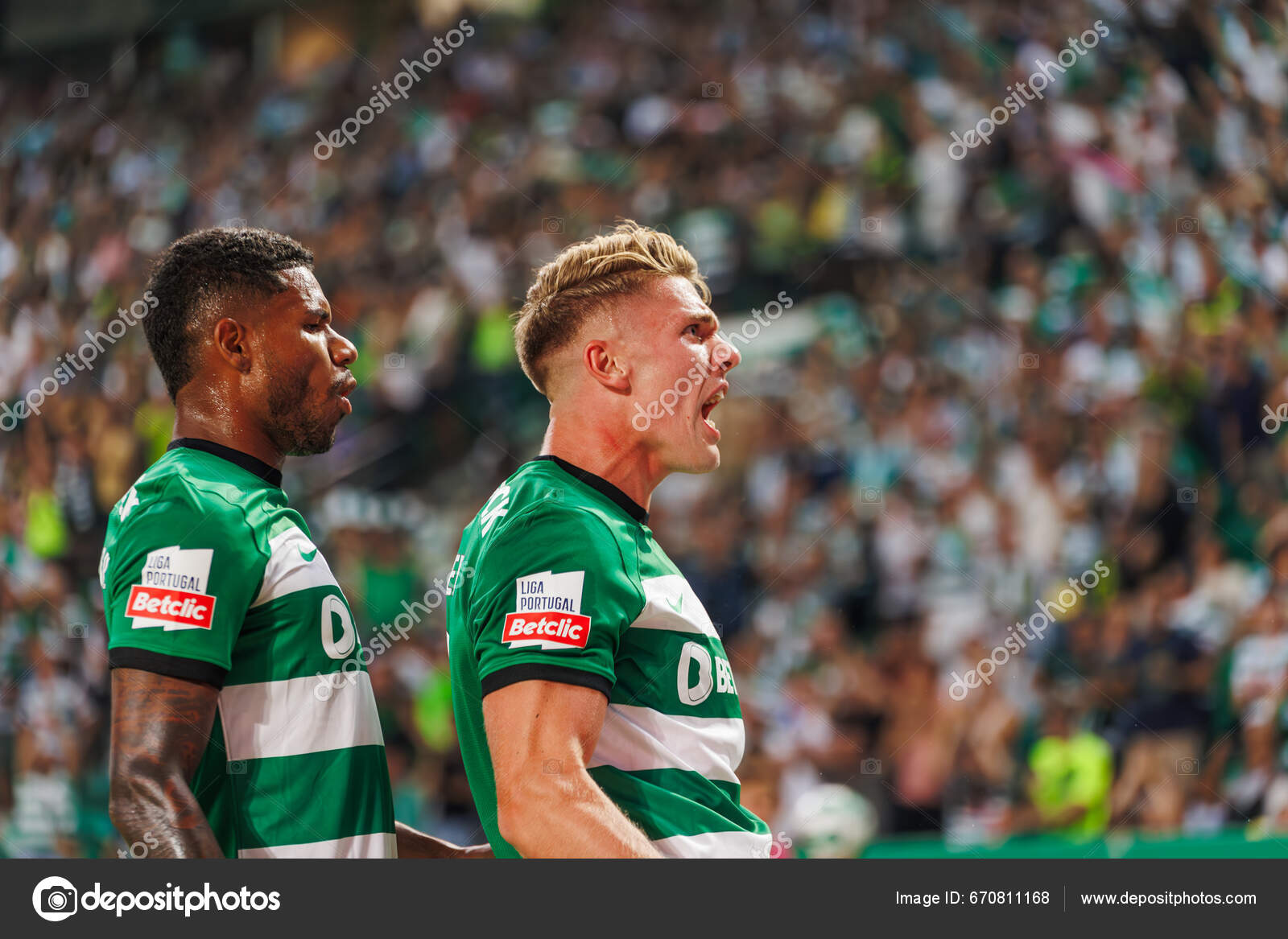 Viktor Gyokeres scores a goal during Liga Portugal 23/24 game between  Sporting CP and FC Vizela at Estadio Jose Alvalade, Lisbon, Portugal.  (Maciej Stock Photo - Alamy