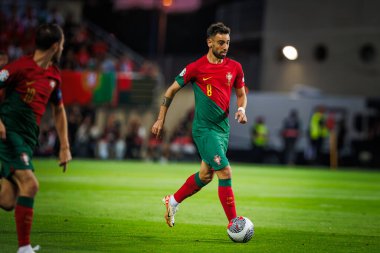 Bruno Fernandes, UEFA Euro 2024 eleme maçında Portekiz ve Lüksemburg milli takımları arasında Estadio Algarve, Faro 'da oynandı. (Maciej Rogowski)