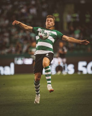 Liga Portekiz maçında Viktor Gyokeres, Portekiz 'in başkenti Lizbon' da Estadio Jose Alvalade 'de Sporting CP ile Moreirense FC arasında 23 / 24 maç yaptı. (Maciej Rogowski)