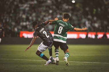 Pedro Goncalves, Fabiano, Liga Portekiz maçında Sporting CP ve Moreirense FC arasında Estadio Jose Alvalade, Lizbon, Portekiz. (Maciej Rogowski)