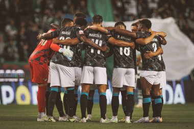 Portekiz Ligi maçında Moreirens takımı, Portekiz 'deki Estadio Jose Alvalade' de Sporting CP ile Moreirense FC arasında 23 / 24 maç yaptı. (Maciej Rogowski)