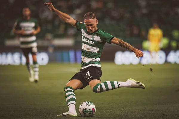 Pedro Goncalves Liga Portugal Game Sporting Moreirense Estadio Jose  Alvalade – Stock Editorial Photo © mrogowski_photography #676747364