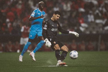 Matheus, UEFA Şampiyonlar Ligi 2023 / 24 maçında Portekiz 'in Braga şehrinde Estadio Municipal de Braga' da SC Braga ve SSC Napoli arasında oynuyordu. (Maciej Rogowski)