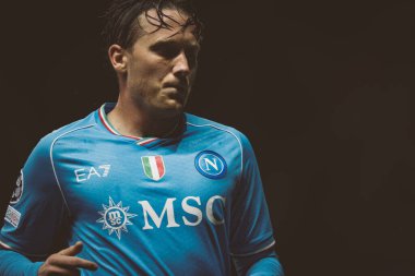 Piotr Zielinski UEFA Şampiyonlar Ligi 2023 / 24 maçında SC Braga ve SSC Napoli arasında Estadio Municipal de Braga, Portekiz 'de oynandı. (Maciej Rogowski)