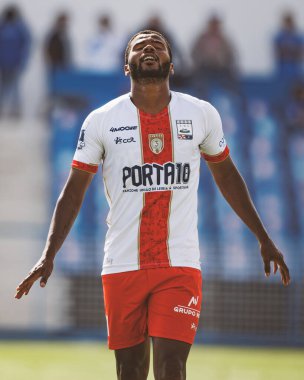 Jair Matheus, Liga Portekiz 'deki CF OS Belenses ile Estadio Restelo, Belem, Lizbon, Portekiz' deki UD Leiria arasındaki 23 / 24 maçında attığı golü kutluyor. (Maciej Rogowski)