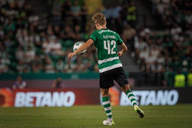 Portekiz Ligi maçında Morten Hjulmand, Estadio Jose Alvalade, Lizbon, Portekiz 'de Sporting CP ve Rio Ave FC arasında 23 / 24 maç yaptı. (Maciej Rogowski)