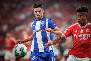 Stephen Eustaquio, David Neres Liga Portekiz Betclic maçında SL Benfica ve FC Porto arasında Estadio Da Luz, Lizbon 'da oynandı. (Maciej Rogowski)