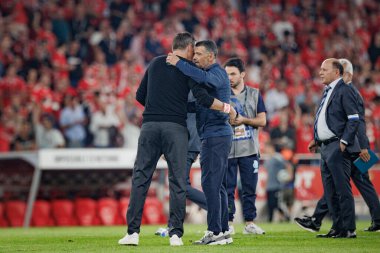 Roger Schmidt, Sergio Conceicao Liga Portekiz Betclic maçında SL Benfica ve FC Porto arasında Estadio Da Luz, Lizbon 'da oynandı. (Maciej Rogowski)