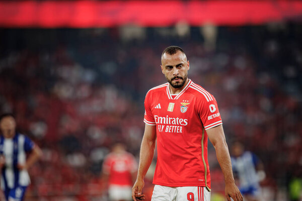 Arthur Cabral during Liga Portugal Betclic 23/24 game between SL Benfica and FC Porto at Estadio Da Luz, Lisbon. (Maciej Rogowski)