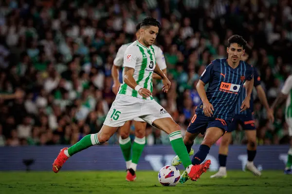 Marc Bartra La Liga maçında Real Betis ile Valencia CF arasında Estadio Benito Villamarin, Seville 'de oynandı. (Maciej Rogowski)
