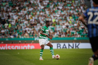 UEFA Avrupa Ligi sırasında Ousmane Diomande, Portekiz 'deki Estadio Jose Alvalade' de Sporting CP ve Atalanta BC arasında oynanan 23 / 24 maçında. (Maciej Rogowski)