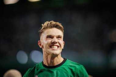 Viktor Gyokeres, Liga Portekiz Betclic maçında attığı 23 / 24 'lük golle Estadio Jose Alvalade, Lizbon, Portekiz' de Sporting CP ve FC Arouca arasında oynanan maçı kutluyor. (Maciej Rogowski)