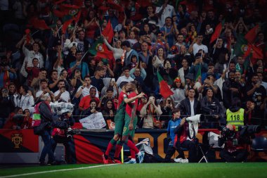 Goncalo Ramos, Portekiz ve Slovakya milli takımları arasında oynanan UEFA Euro 2024 ön eleme maçında attığı golü Porto 'nun Estadio do Dragao kentinde kutlar. (Maciej Rogowski)