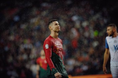 UEFA Euro 2024 eleme maçı sırasında Portekiz ve Slovakya milli takımları arasında Estadio do Dragao, Porto 'da oynanan Cristiano Ronaldo. (Maciej Rogowski)
