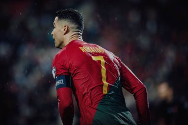 UEFA Euro 2024 eleme maçı sırasında Portekiz ve Slovakya milli takımları arasında Estadio do Dragao, Porto 'da oynanan Cristiano Ronaldo. (Maciej Rogowski)