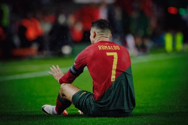 UEFA Euro 2024 eleme maçı sırasında Portekiz ve Slovakya milli takımları arasında Estadio do Dragao, Porto 'da oynanan Cristiano Ronaldo. (Maciej Rogowski)