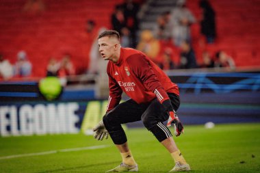 Anatoliy Trubin UEFA Şampiyonlar Ligi sırasında SL Benfica ile Real Sociedad arasında oynanan 23 / 24 maçında Estadio Da Luz, Lizbon, Portekiz 'de. (Maciej Rogowski)