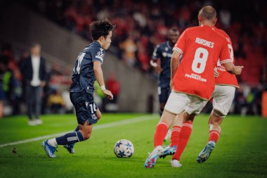 Takefusa Kubo UEFA Şampiyonlar Ligi 'nde SL Benfica ile Real Sociedad arasında oynanan 23 / 24 maçında Estadio Da Luz, Lizbon, Portekiz' de. (Maciej Rogowski)
