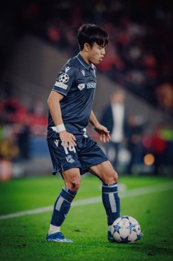 Takefusa Kubo UEFA Şampiyonlar Ligi 'nde SL Benfica ile Real Sociedad arasında oynanan 23 / 24 maçında Estadio Da Luz, Lizbon, Portekiz' de. (Maciej Rogowski)