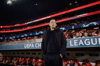 Roger Schmidt UEFA Şampiyonlar Ligi sırasında SL Benfica ile Real Sociedad arasında oynanan maçta Estadio Da Luz, Lizbon, Portekiz 'de. (Maciej Rogowski)
