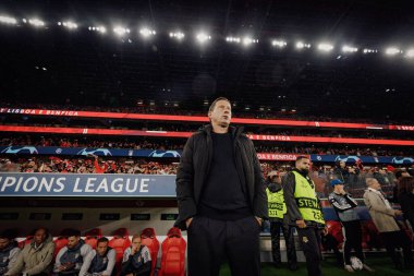 Roger Schmidt UEFA Şampiyonlar Ligi sırasında SL Benfica ile Real Sociedad arasında oynanan maçta Estadio Da Luz, Lizbon, Portekiz 'de. (Maciej Rogowski)