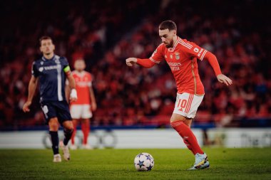 Orkun Kokcu UEFA Şampiyonlar Ligi sırasında SL Benfica ile Real Sociedad arasında oynanan maçta Estadio Da Luz, Lizbon, Portekiz 'de oynandı. (Maciej Rogowski)