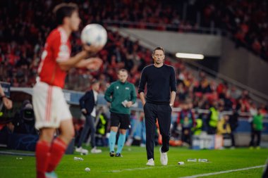 Roger Schmidt UEFA Şampiyonlar Ligi sırasında SL Benfica ile Real Sociedad arasında oynanan maçta Estadio Da Luz, Lizbon, Portekiz 'de. (Maciej Rogowski)