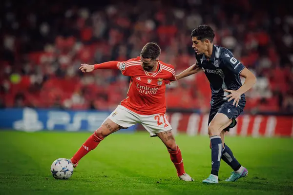 x UEFA Şampiyonlar Ligi sırasında SL Benfica ile Real Sociedad arasında oynanan maçta Estadio Da Luz, Lizbon, Portekiz 'de. (Maciej Rogowski)