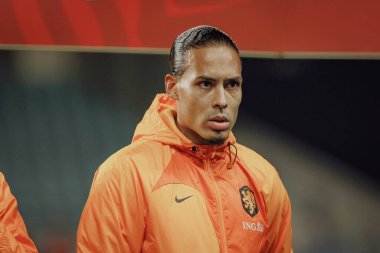 UEFA Euro 2024 eleme maçında Virgil van Dijk, Gibraltar ve Hollanda milli takımları, Estadio Algarve, Loule, Faro, Portekiz. (Maciej Rogowski)
