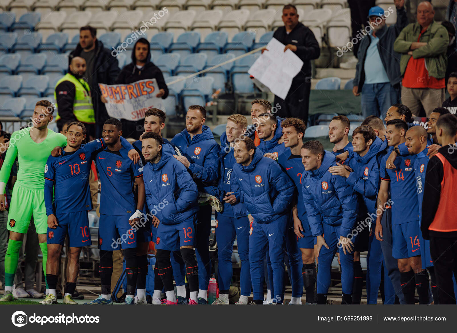 Players Netherlands Celebrate Fans Uefa Euro 2024 Qualifying Game