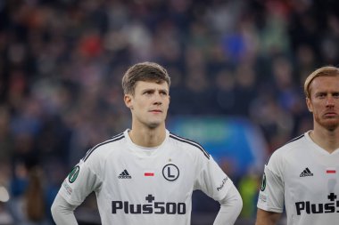 Marc Gual UEFA Avrupa Konferans Ligi 'nde Aston Villa FC ile Legia Warszawa arasında oynanan 23 / 24' lük maç sırasında Birmingham, İngiltere 'de Villa Park' ta oynandı. (Maciej Rogowski)